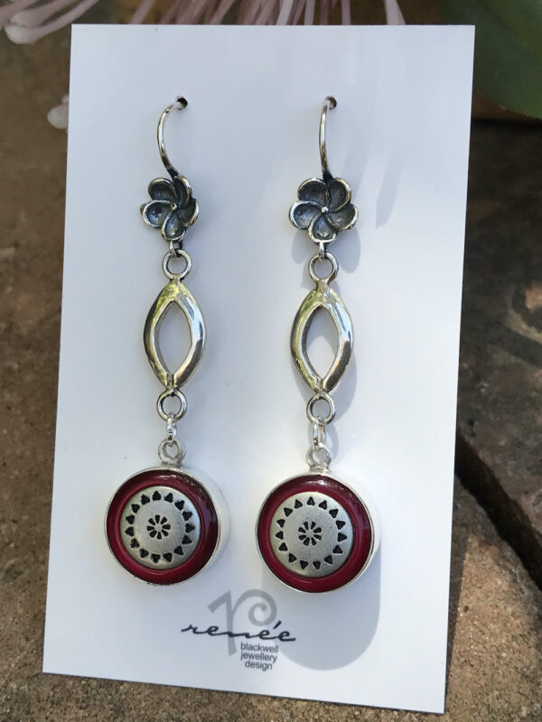 French Vintage 1950's Button Earrings Sure to Delight!    #MSE3