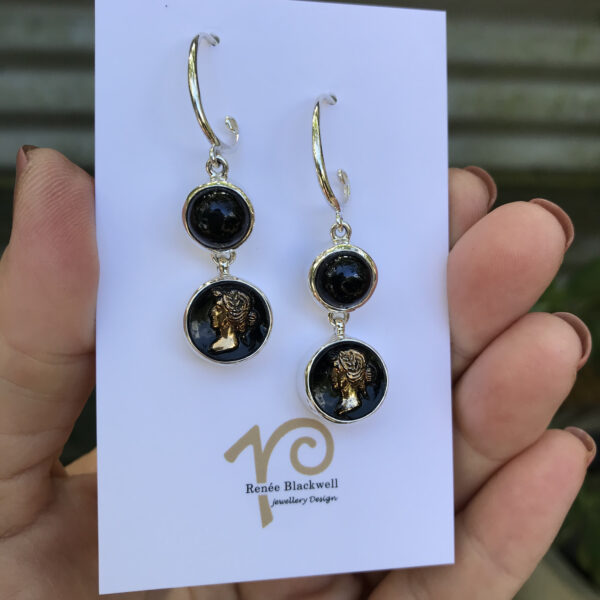 Fabulous Vintage Black/Gold Cameo Button Earrings   #BZQ2 - Image 5