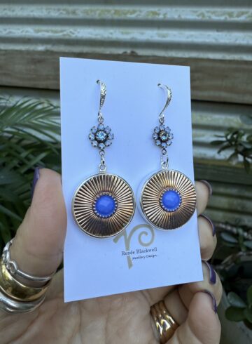 1940's Era Vintage Blue Button Earrings of the Week!   #KDL91