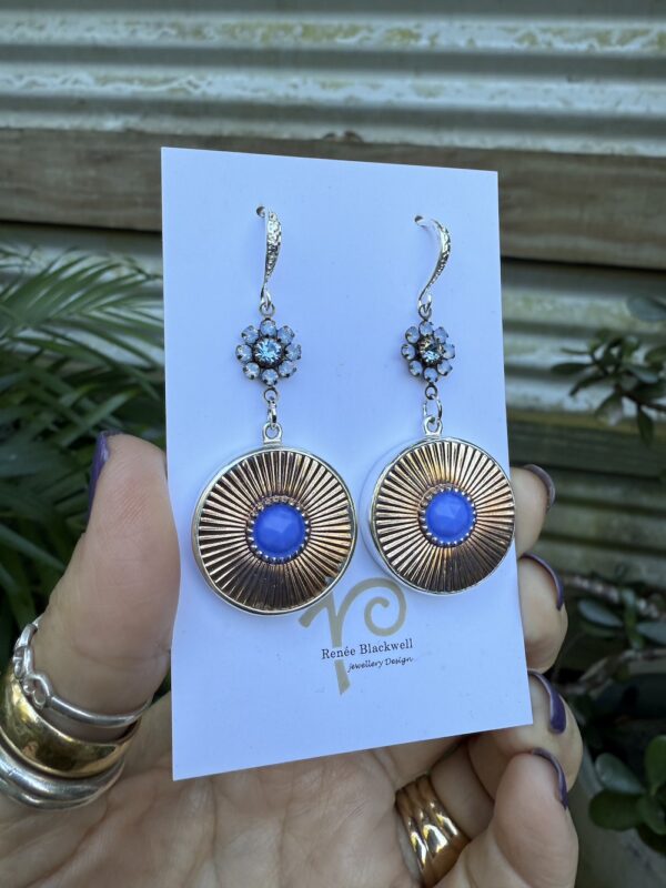 1940's Era Vintage Blue Button Earrings of the Week!   #KDL91