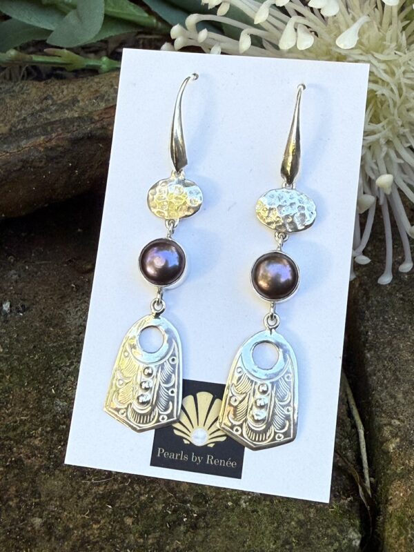 Renée's Pick Pearl Earrings of the Week!   #KLI62 - Image 5