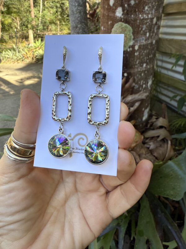Stunning Swarovski Crystal Earring Treasures-Includes "Bonus Earrings!"   #LO99 - Image 5