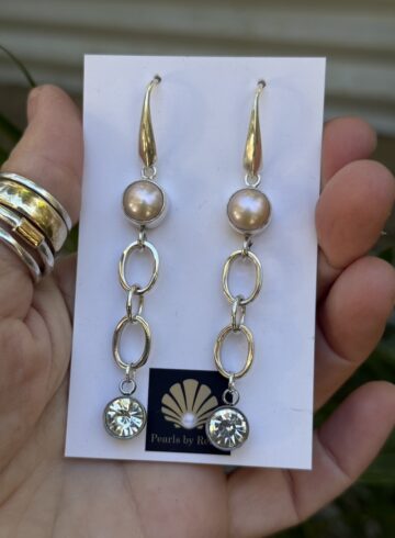Sparkly Crystal & Pearl Earring Delights!   #97PP