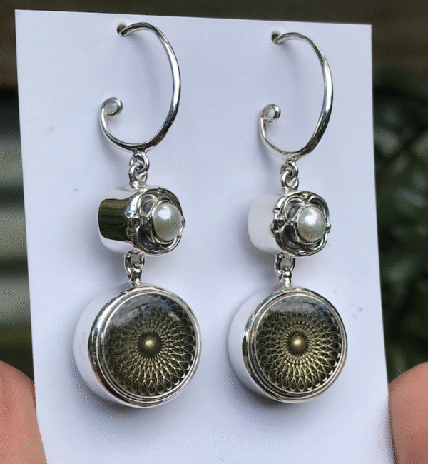Spectacular 1960's Vintage Italian Button & Pearl Earring Delights!   #HCW6