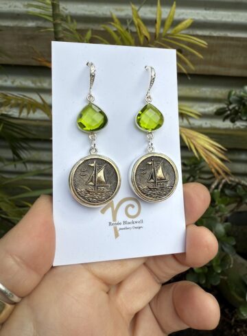 Renée's Pick Vintage Button Earrings of the Week!   #255CR