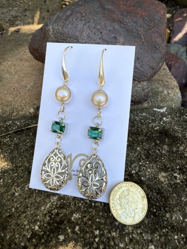 Stunning! Pearl, Green Crystal & Sterling Silver Earrings   #WQX2 - Image 2