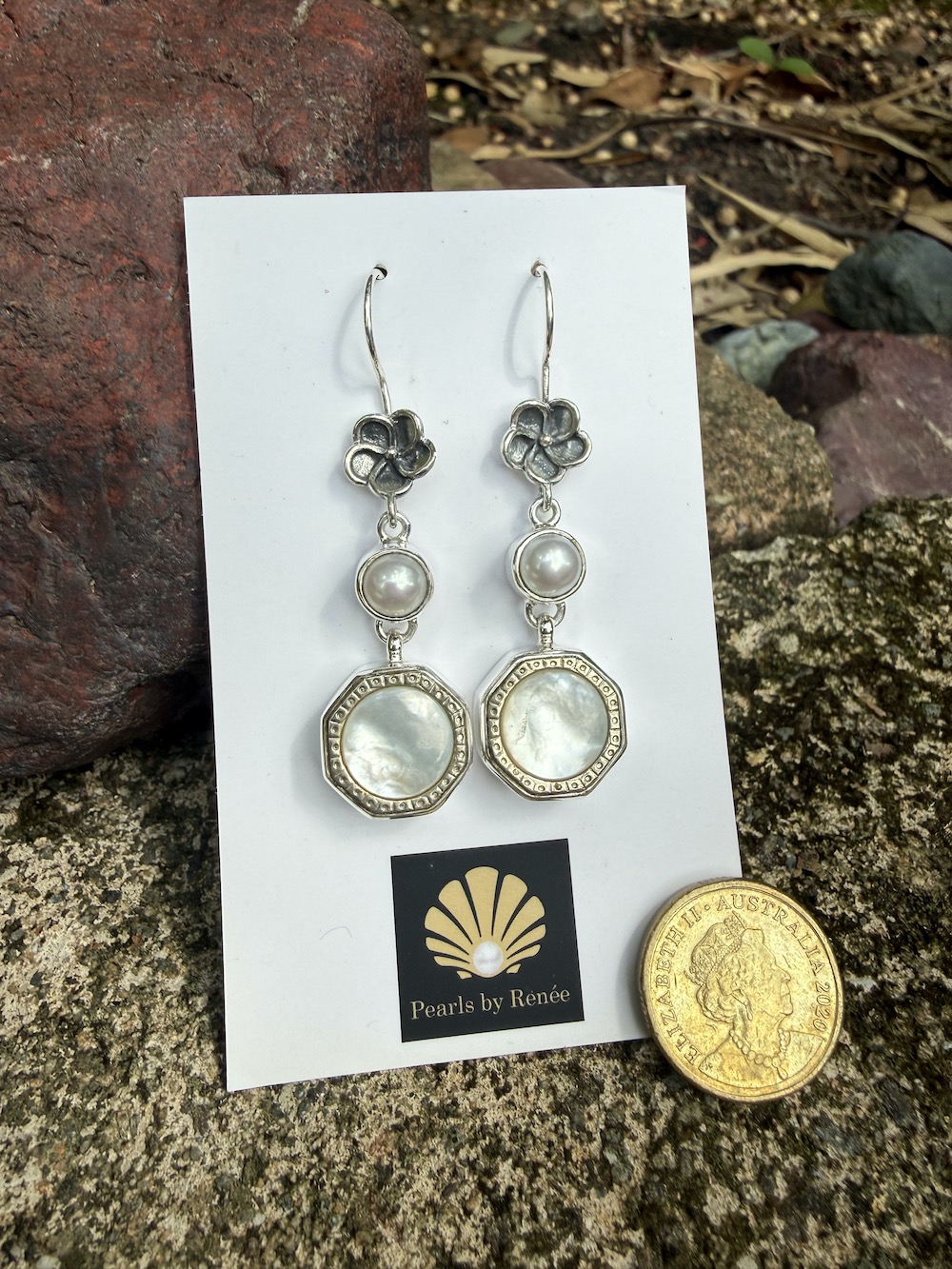 Stunning Pearl & Antique Button Earrings #SNR4 - Image 3