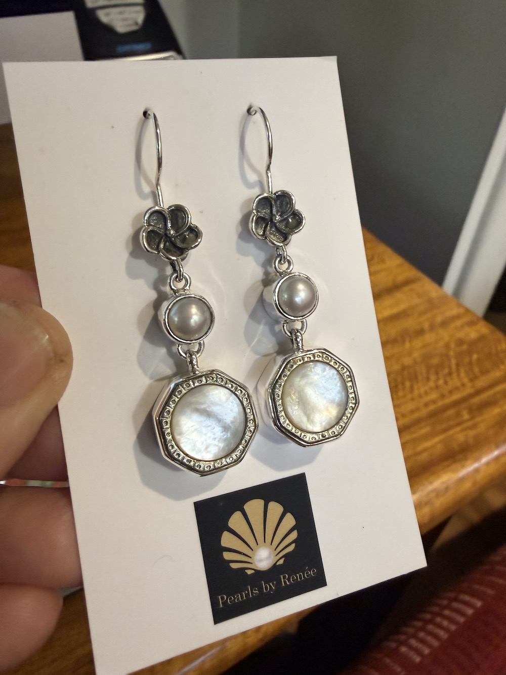 Stunning Pearl & Antique Button Earrings #SNR4 - Image 5