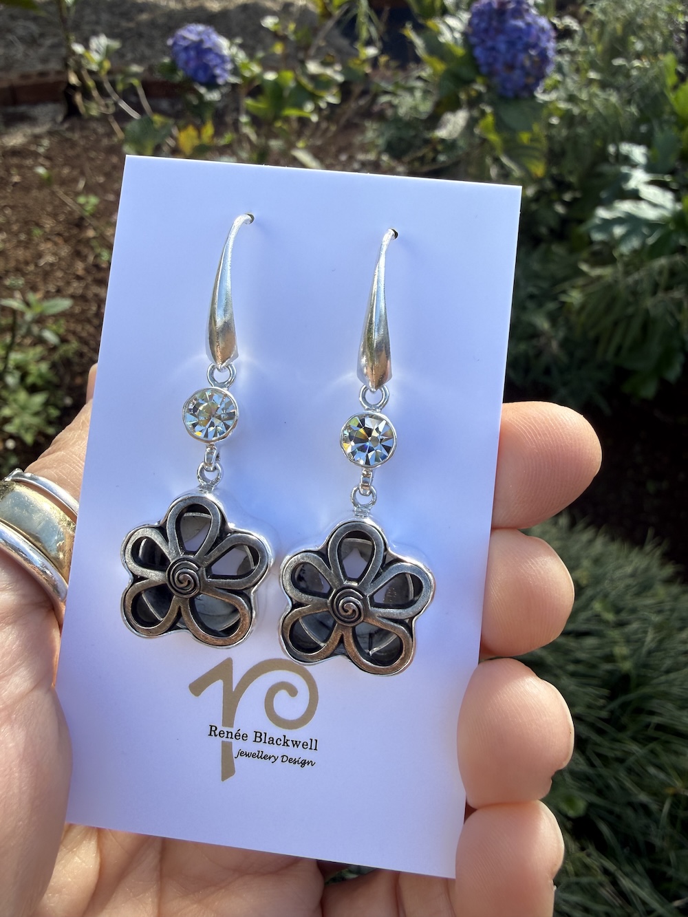 "Flower Power" Vintage Button & Shimmering Crystal Earrings #NJW3