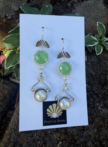 Renée's Pick! Pearl & Green Crystal Earrings #XS3