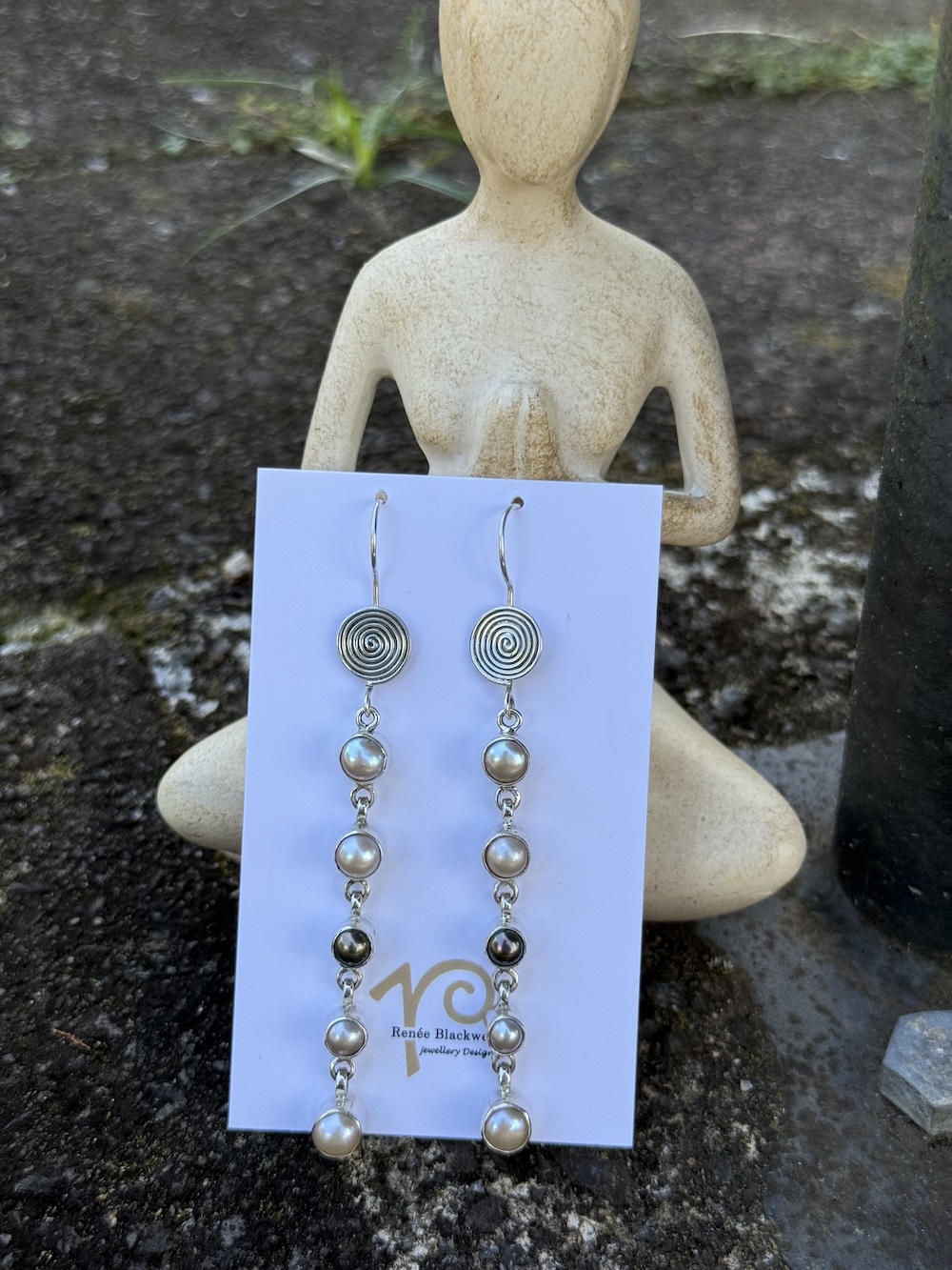 STUNNING! Five Drop-Pearl Earring Delights! #M885 - Image 4