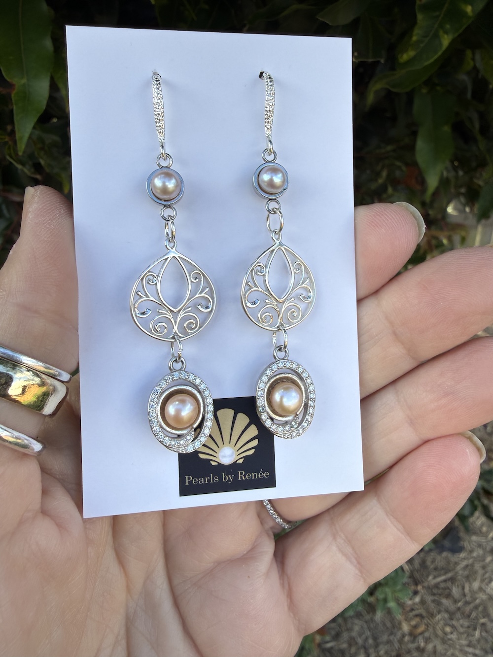 Lustrous Peachy Pearl Earrings Sure to Delight! #PE32 - Image 5