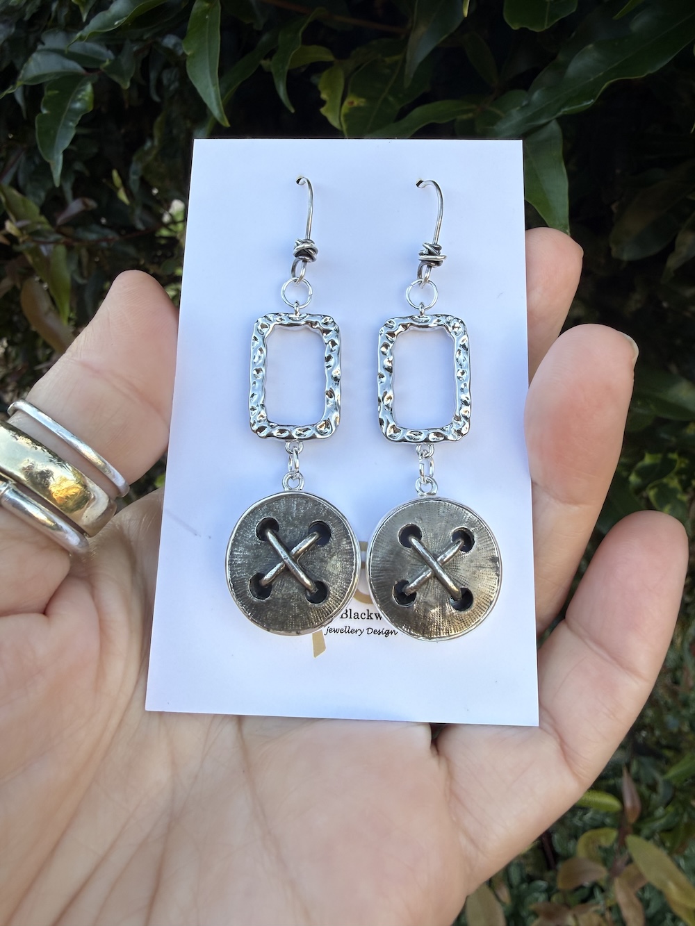 Vintage Button Earrings of the Week! #OMM6 - Image 5